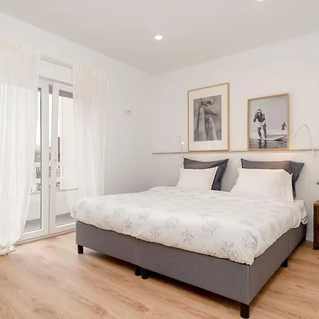 Costa Dream アパート コスタ・ダ・カパリカ